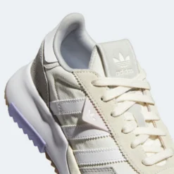 Adidas Retropy F2 -Puma Sale adidas retropy f2 4