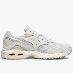 Mizuno Wave Rider 10