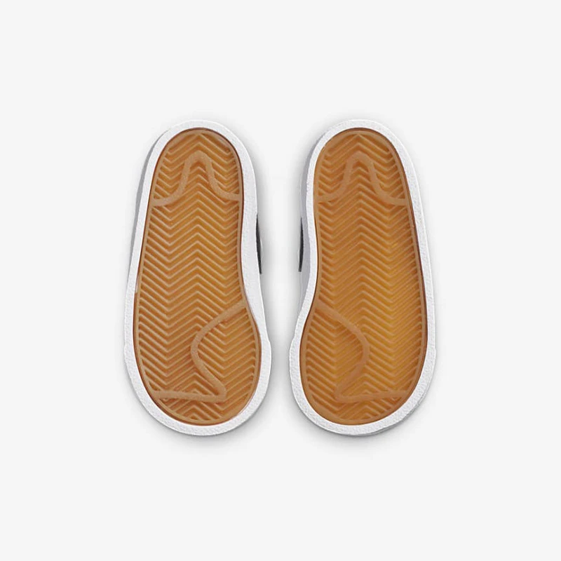 Nike Blazer MID 77 J 4 Nike Blazer MID 77 J – Image 4