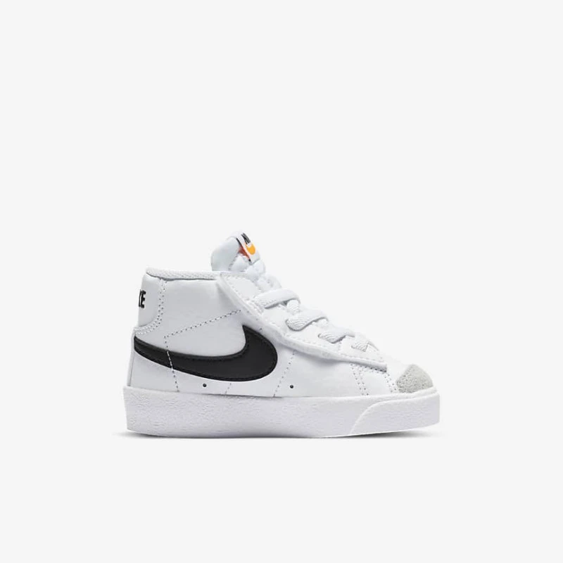 Nike Blazer MID 77 J 1 Nike Blazer MID 77 J